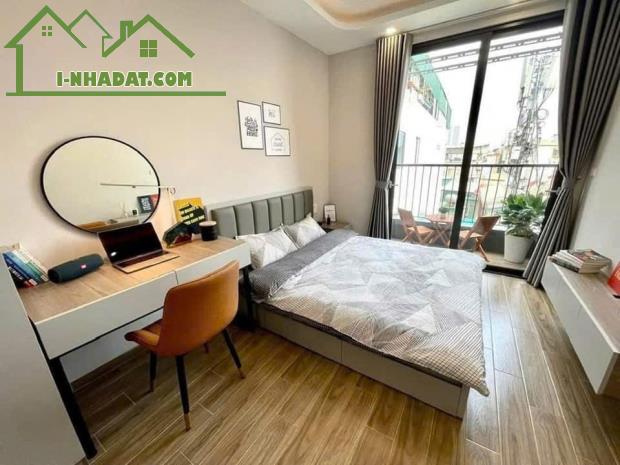 Bán nhà 9 tầng 300m 2 thang máy tầng hầm rộng doanh thu 6 tỷ/năm doanh thu 6 tỷ/năm wieu - 2