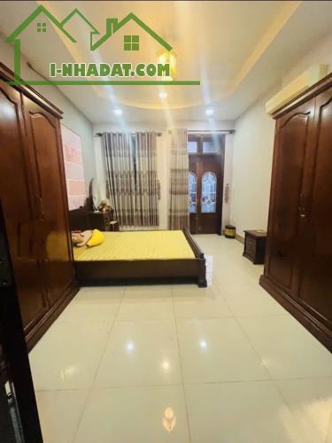 🔥 SIÊU HIẾM Nhà 4 tầng BTCT, HĐT 20TR/THÁNG CÁCH MT  20M, SÂN BAY CHỈ 500M - GIÁ C - 2