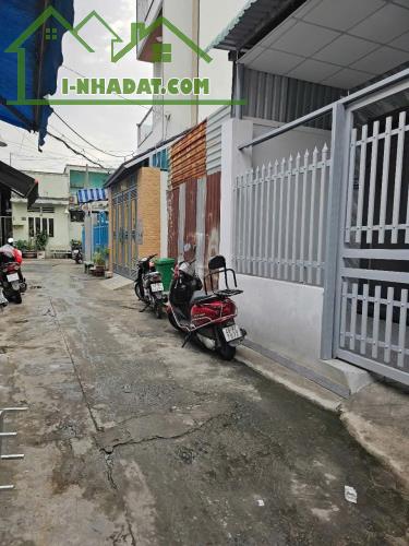 CHỦ GỬI: NHÀ HIỆP THÀNH Q12, 4x16m, C4, 2PN, CHỈ 1TY880 - 4