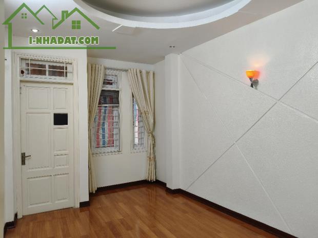 Bán nhà Trần Duy Hưng, 52 m2, 5 tầng, giá chỉ 12.8 tỷ - 1