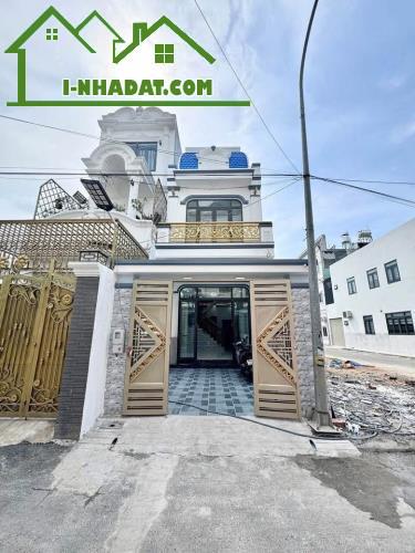 Nhà Hóc Môn 80m2 1ty4 sổ hồng riêng