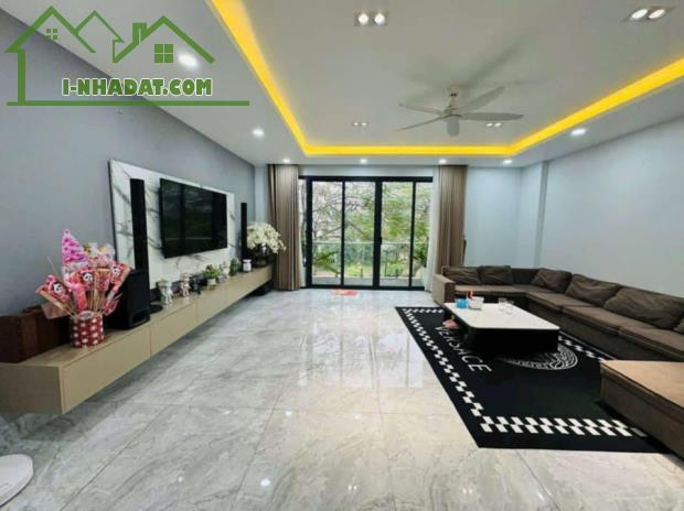 Cần Bán Gấp Nhà Liền Kề Tại VIGLACERA Xuân Phương, Nam Từ Liêm, 100m2, Giá 18,3 tỷ - 1