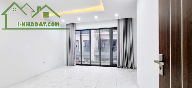 ShopHouse giá tốt nhất khu T&T 120 Định Công, 68m, 4 tầng, mặt tiền 6m, giá 22.3 tỷ - 3