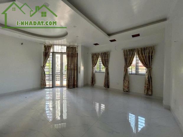 🏡 CƠ HỘI SỞ HỮU VỊ TRÍ ĐẸP, GẦN TRƯỜNG HỌC CÁC CẤP, RA TRỤC LÊ VĂN LƯƠNG 🏡 - 1