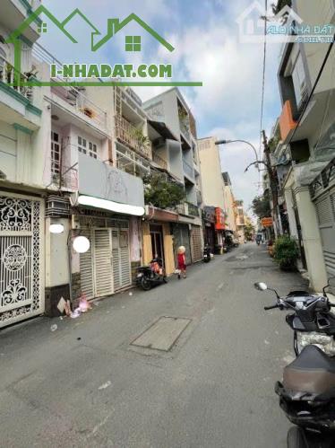 Bán gấp nhà MT Cư Xá Đô Thành, Phường 4, Quận 3