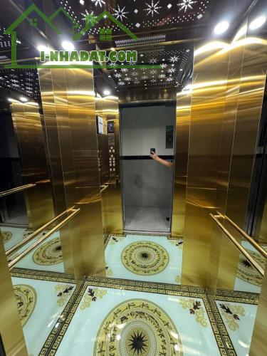 Bán tòa Apartment Đặng Thai Mai - 95m2 x 9T thang máy - MT 10m - lô góc hướng TN - 1