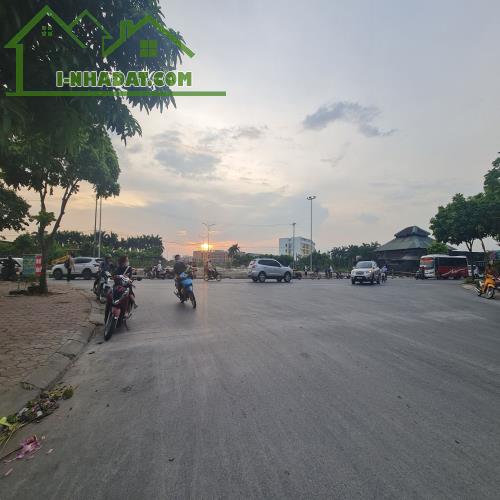 Bán đất trung tâm Trâu Quỳ, Gia Lâm - Vị trí đắc địa kinh doanh và ở. Lh 0989894845