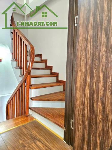 🏡 BÁN NHÀ 4 TẦNG– 37.6M² – GIÁ 5.X TỶ (TL) – VỊ TRÍ ĐẸP, TIỆN ÍCH ĐẦY ĐỦ - 2