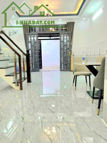 Bán Gấp Nhà Hẻm Lâm Văn Bền ,P.Tân Kiểng ,Q.7 ,48m2 Nhĩnh 5 Tỷ