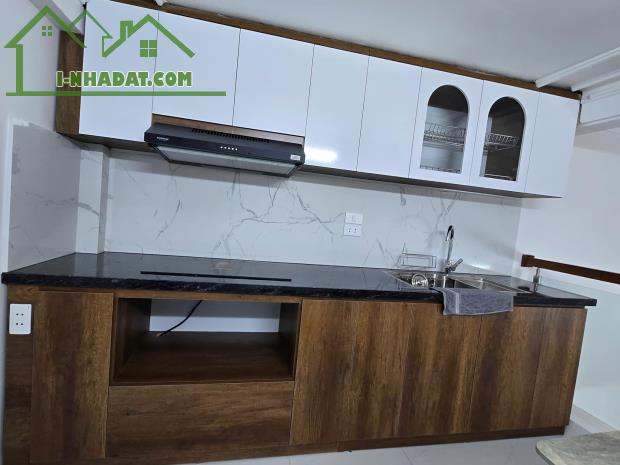 BÁN NHÀ HOÀNG HOA THÁM – TÂY HỒ - 37M – 5 TẦNG – GIÁ 8.2 TỶ - 2