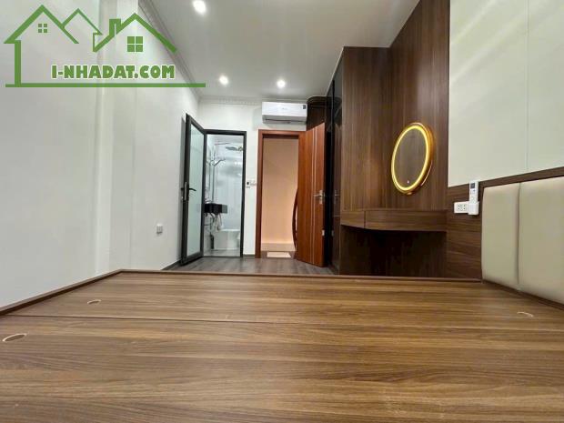 Cần bán căn Nhà riêng Phố đại cồ việt - 3