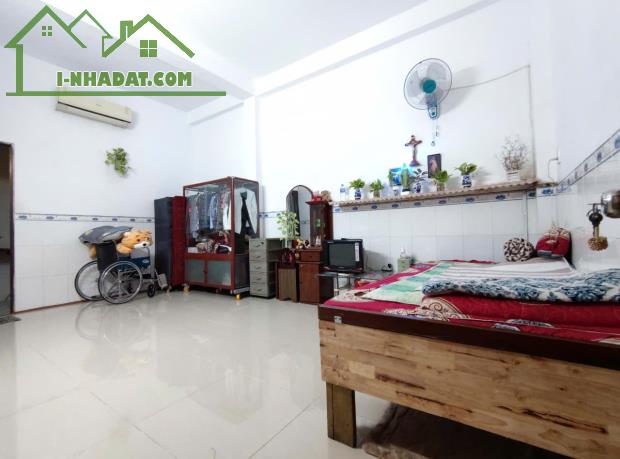 💥 GẤP BÁN GIẢM 200TR -  NHÀ MẶT TIỀN MỸ HUỀ - TRUNG CHÁNH HÓC MÔN - KINH DOANH TỐT 💥💰 - 2