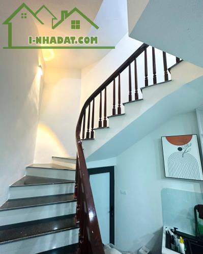 BÁN NHÀ TRƯƠNG ĐỊNH – 42M2 – 4 TẦNG – NGÕ ÔTÔ THÔNG – LÔ GÓC – GIÁ 7.56 TỶ 0886962299 - 1