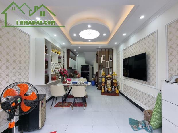 BÁN NHÀ PHÚ ĐÔ,NGÕ NÔNG,Ô TÔ GẦN,SỔ VUÔNG,GIÁ NHỈNH 6 TỶ - 5