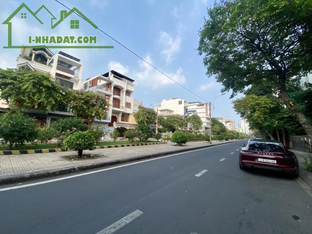 Bán Nhà Mặt Tiền Hiền Vương, 88M2, 4 Tầng, Đường 30M, Tân Phú, Nhỉnh 13 Tỷ