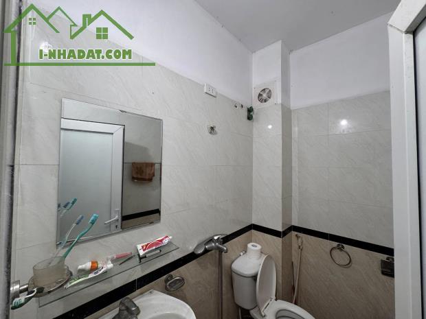 Bán nhà 38m2 5 tầng phố Yên Phúc gần Nguyễn Khuyến, hồ Văn Quán sổ đỏ chính chủ giao dịch - 3