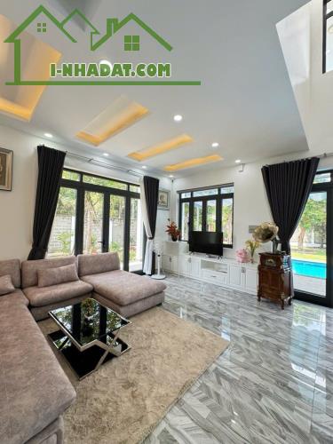 🔥🔥🔥 BIỆT THỰ SÂN VƯỜN GẦN 900M CÓ ...2 TẦNG .HỒ BƠI NỘI THẤT CAO CẤP Ở NGHỈ DƯỠNG TUYỆT - 1