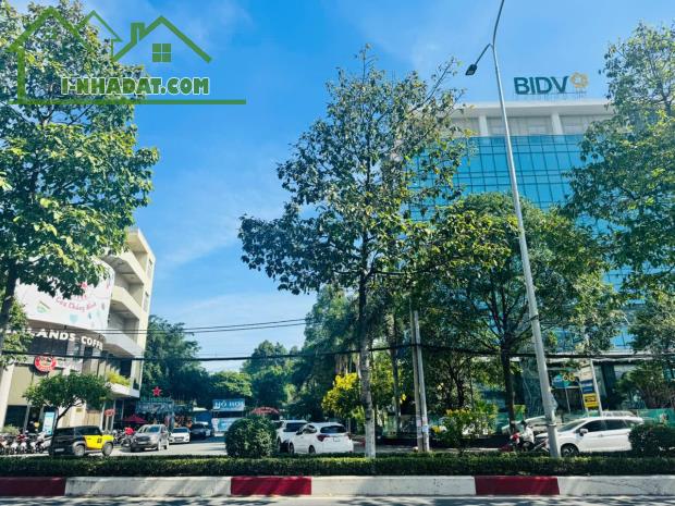 Bán lô đất 1 sẹc Đồng Khởi, gần Bệnh Viện Đồng Nai, Tân Hiệp, Biên Hòa, 119m2, giá 8 tỷ.
