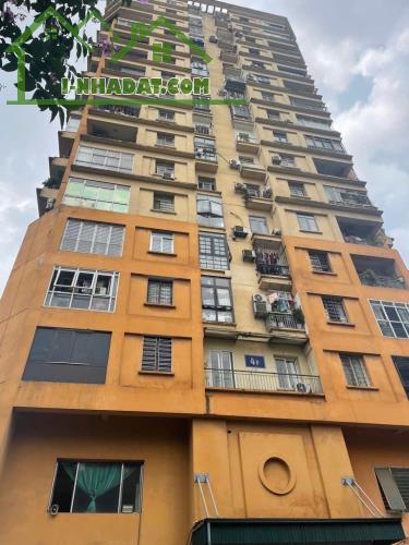 CHCC Trung tâm Cầu Giấy, chưa đến 5 tỷ 62m2 2N 1K 2WC, có bãi ô tô