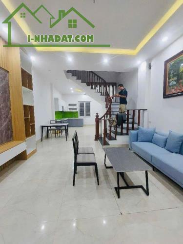 BÁN NHÀ NGỌC HỒI - THANH TRÌ, Ô TÔ ĐỖ CỬA, THÔNG SỐ VÀNG 52M2 x MT 4.5M, GIÁ CHỈ HƠN 5 TỶ,