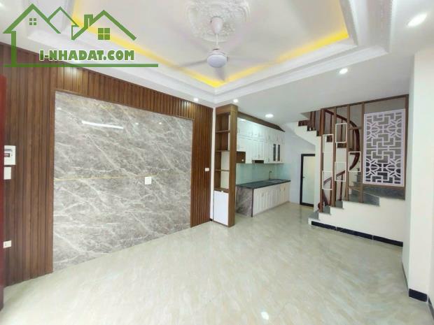 SIÊU HIẾM - 30M*5 TẦNG - NGÕ NÔNG - Ô TÔ GẦN