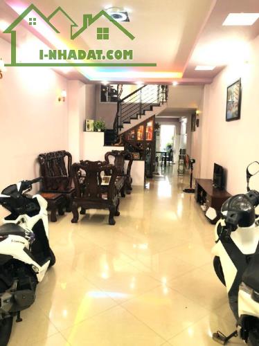 Bán nhà mặt tiền Trịnh Quang Nghị 4x21 chỉ 11 tỷ 4 - 2