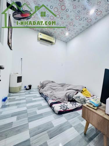 Bình Tân, gần MT, Why Tên Lưa, Nhà phố 3tầng,110m2,giá rẻ - 3