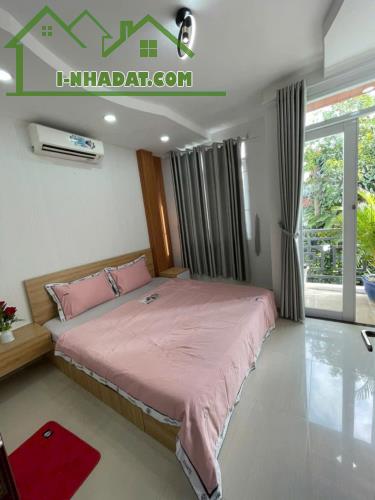 NHÀ ĐẸP - GẦN NGÃ 4 QUANG TRUNG & PHẠM VĂN CHIÊU GV - HXH SÁT NHÀ - DT 56M² - 3 TẦNG - 5