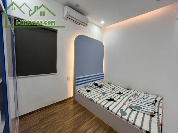 ► Nhà cách MT Ông Ích Khiêm 45m, đoạn Thanh Bình, 52.2 m2, 2 tầng đẹp  thoáng, 3PN, ở - 2