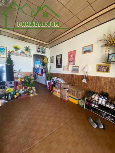 Chính Chủ Cần Bán Gấp Nhà Ngay Trung Tâm - 4