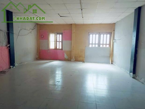 Bán nhà mặt phố (4/6x30) nở hậu phong thủy Phạm Thế Hiển phường 4 quận 8 chỉ 22 tỷ - 3