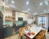 Chính chủ cần bán nhà ngõ 370 Nguyễn Văn Cừ giá 17.8 tỷ, 45mx7 tầng, thang máy