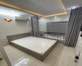 - Bán nhà Đoàn Văn Bơ, phường 9, Quận 4 (vị trí đẹp)
