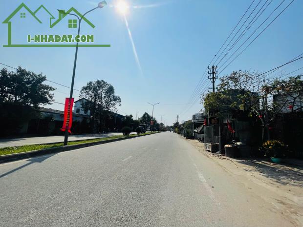 Nhà kiệt Nguyễn Văn Linh giá chỉ 2.1x tỷ