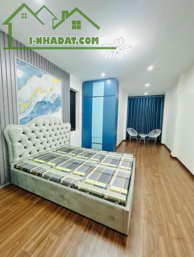 Bán nhà Hoàng Cầu- Đống Đa- 32m2x5t- vị trí đắc địa- 10m ra mặt hồ- kinh doanh đỉnh. - 2