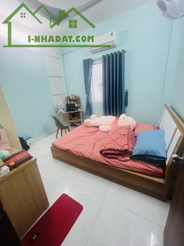 Cầu Long Kiểng Lê Văn Lương, 81M2, KHÔNG QUY HOẠCH, HẺM XE HƠI, NHÀ 3 TẦNG, 2.75 Tỷ - 3