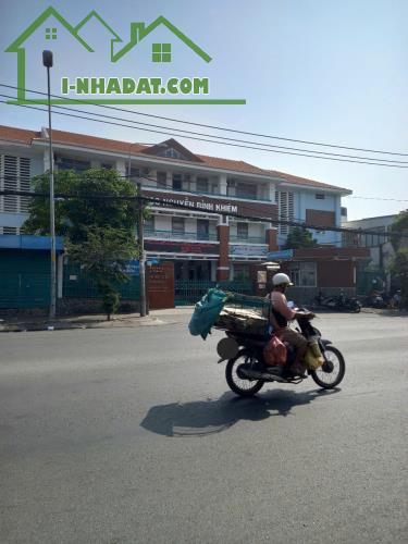 BÁN NHÀ GIÁP QUẬN 7,NHÀ NỞ HẬU TÀI LỘC, HUỲNH TẤN PHÁT NHÀ BÈ,2 TẦNG, 110M2 CHỈ 5.29 TỶ - 2