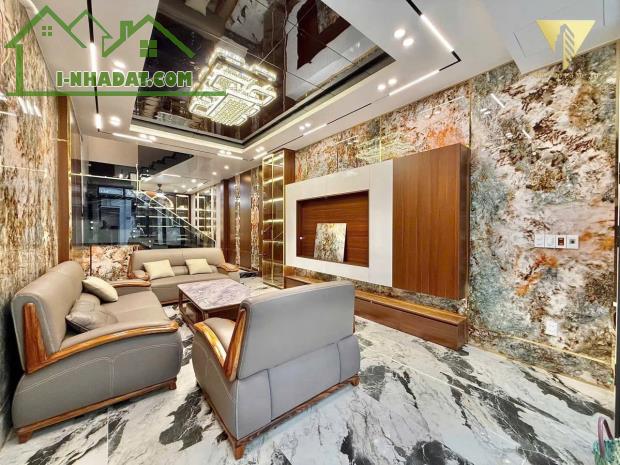 Bán gấp nhà miếu 2 xã ,phường dư hàng, lê chân, Hp. 5,95 tỷ, 60m2, 4 tầng.