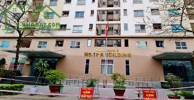 Căn hộ chung cư có thang máy, Sài Đồng, Long Biên- DT 67m2 Giá 3 tỷ.