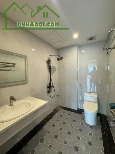 MẶT PHỐ KINH DOANH ĐÀM QUANG TRUNG CỔ LINH 51M2 x 7T VỈA HÈ THANG MÁY. 16,85TỶ - 5