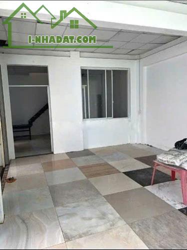 Cho thuê nhà nguyên căn sát mặt tiền Lũy Bán Bích - 55m2 - 2 tầng - 12tr/tháng - 4