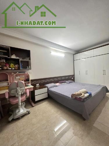 BÁN NHÀ PHÚ MỸ, ĐẸP NHƯ MỚI, DÂN XÂY, TẶNG NỘI THẤT - Ở NGAY - 8 TỶ HƠN. - 2