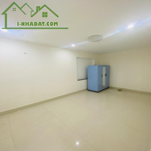 Bán Nhà 2 Tầng 50 m2 đất tại Đs 2, Phường Trường Thọ, Thủ Đức _ Chỉ có 2 Tỏi_ Đừng Mua Nếu