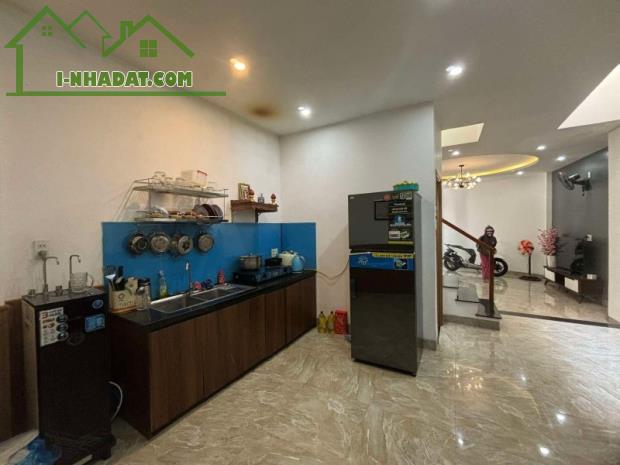 # Nhà Kiệt cách đường Hoàng Diệu 50m, 60m2, 2 tầng ở ngay, 2.xx tỷ - 1
