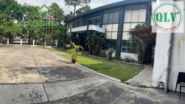 Bán hoặc cho thuê 9.411m2 đất và nhà xưởng tại KCN Sóng Thần, Dĩ An, Bình Dương - 2