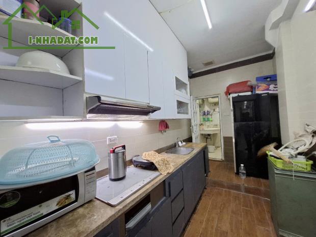 Bán nhà mặt phố Hàng Bài 90m 2 tầng,mặt tiền 3.6m,68 tỷ.Vỉa hè,kinh doanh. - 1