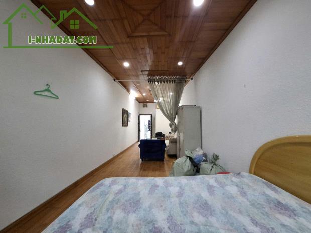 Bán nhà mặt phố Hàng Bài 90m 2 tầng,mặt tiền 3.6m,68 tỷ.Vỉa hè,kinh doanh. - 4