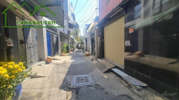 Nhà 3 tầng, hẻm xe hơi 618 Âu Cơ, 38m2 x 4.2m chỉ 3.53 tỷ - 4