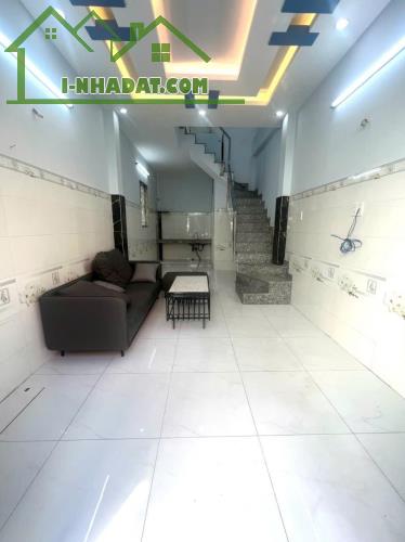 HẺM 3M THÔNG, NGAY CHỢ LÊ VĂN QUỚI, 26M2, 2 TẦNG GIÁ CHỈ 2.55 TỶ - 3