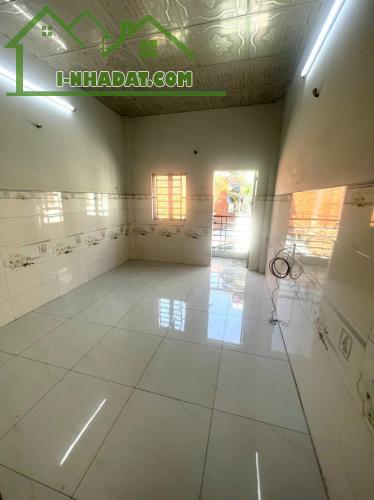 HẺM 3M THÔNG, NGAY CHỢ LÊ VĂN QUỚI, 26M2, 2 TẦNG GIÁ CHỈ 2.55 TỶ - 2